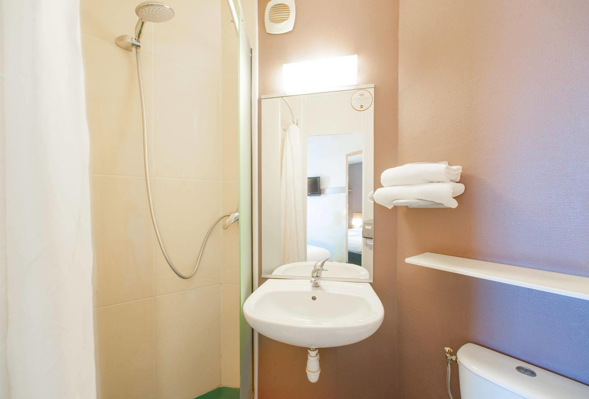 B&B Hotel Annecy ארגונה מראה חיצוני תמונה